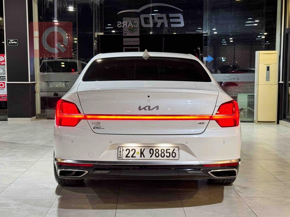 كيا K900